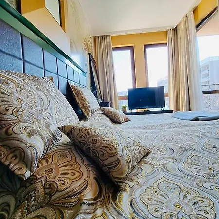 Private Vip In Royal Апартаменты Солнечный берег