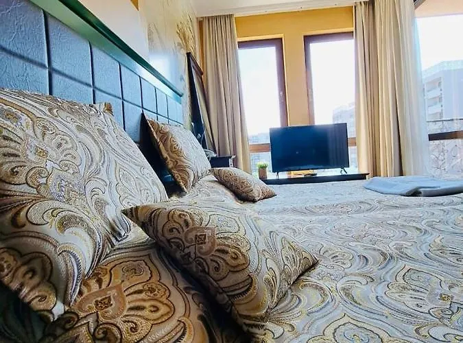 Private Vip In Royal Appartement Sunny Beach